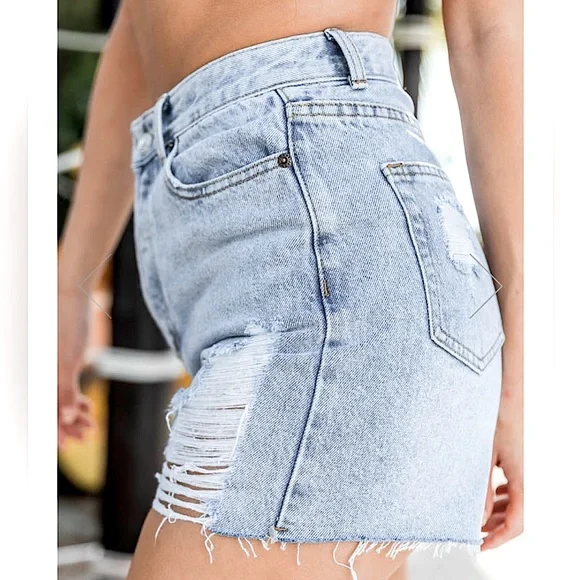 Denim High Wasted Shorts. NWOT. Just received too small. - Picture 7 of 7